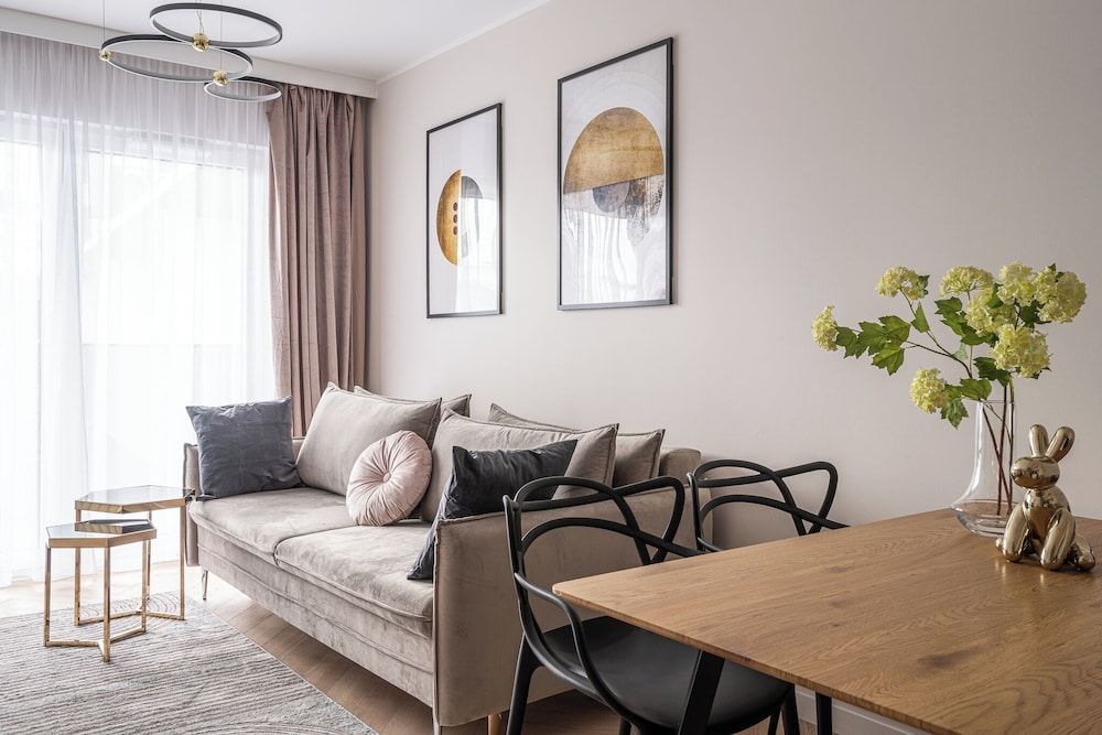 Deluxe Apartment