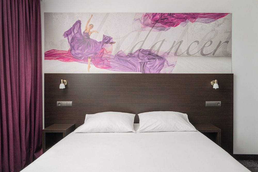 B&B HOTEL Bytom Standard Double Room 17