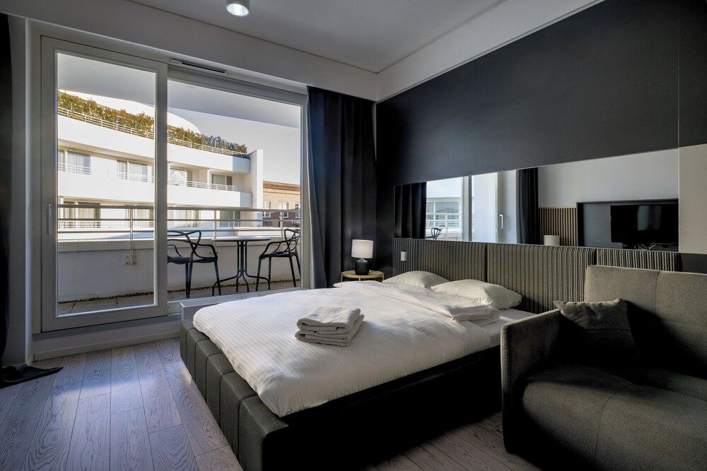 City Studio Suite