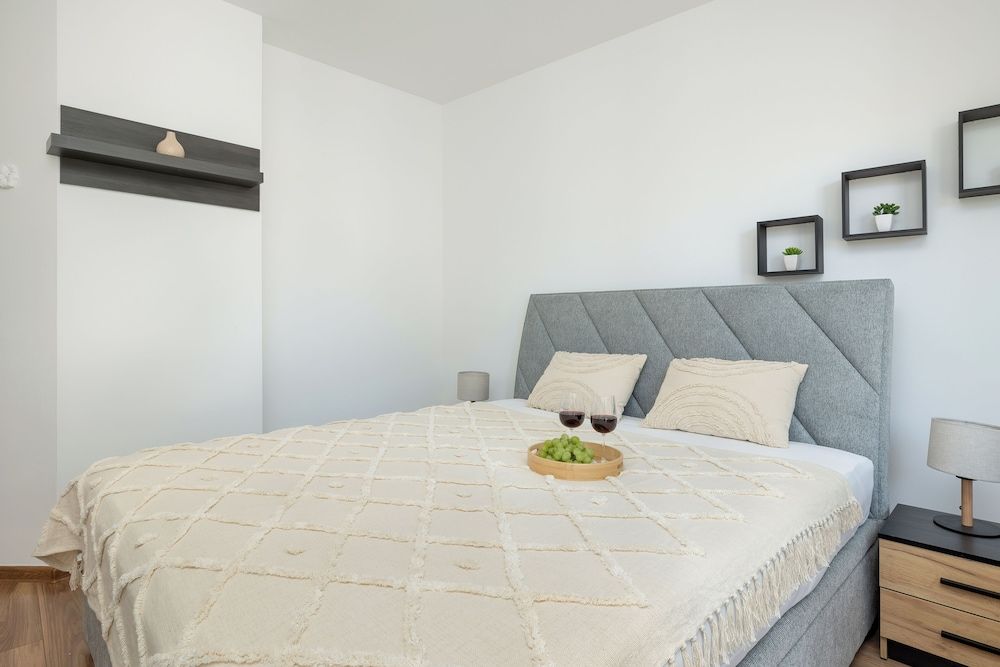 Apartment, 3 Bedrooms, Balcony