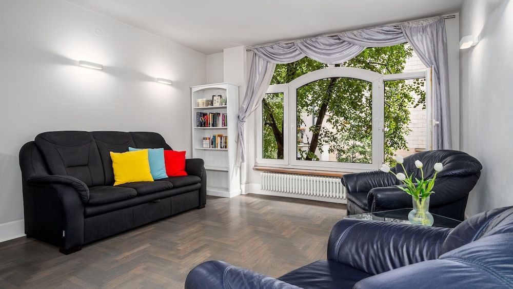 Apartament (2)
