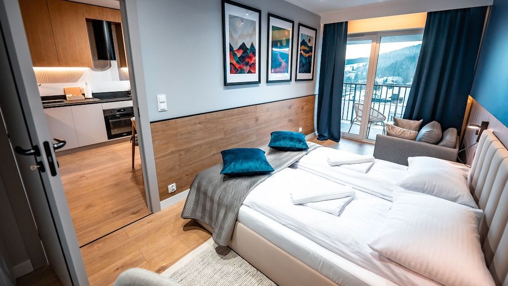 Apartment (Cicha 18/7B)