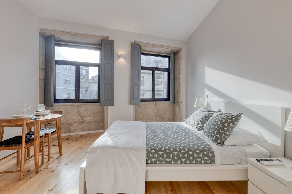 Standard Studio, 1 Queen Bed with Sofa bed, Non Smoking, Private Bathroom