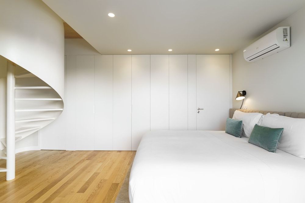 Premium Apartment