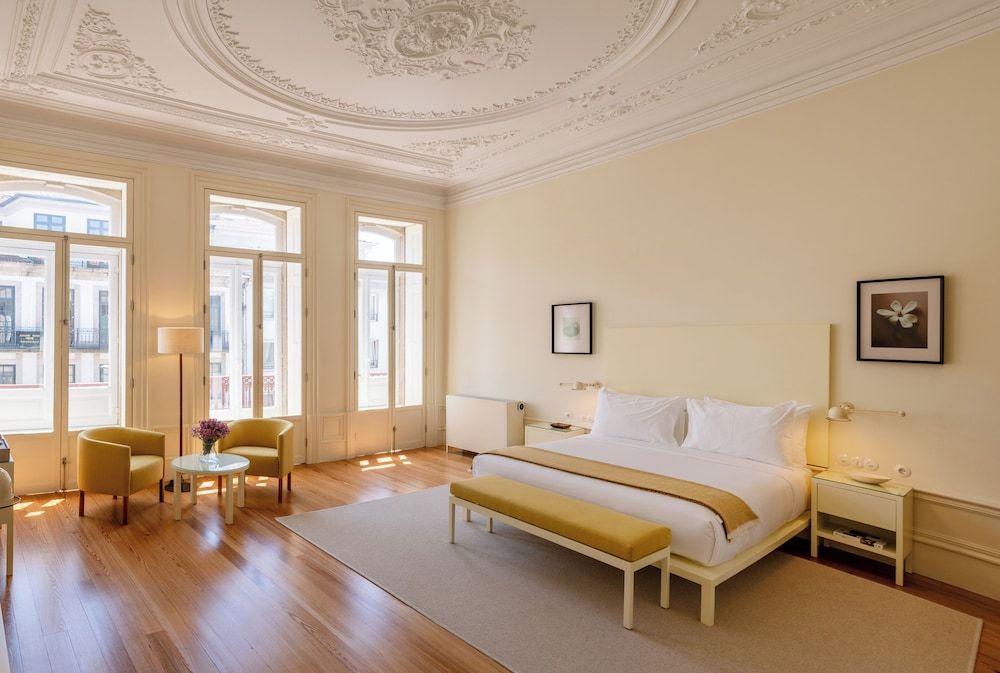 Deluxe Double Room, Balcony, City View