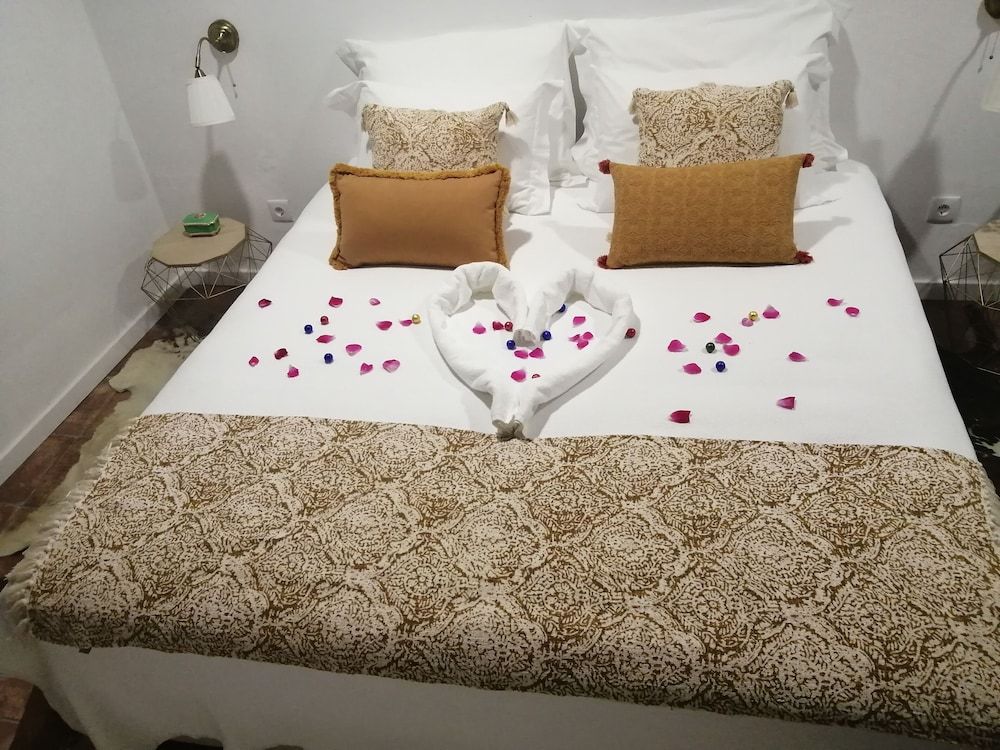 Marias Guesthouse beja Luxury Room 2