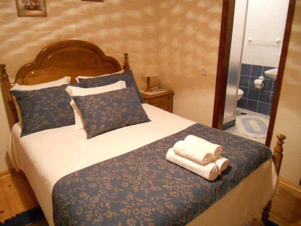 Encosta da Serra Basic Triple Room 3