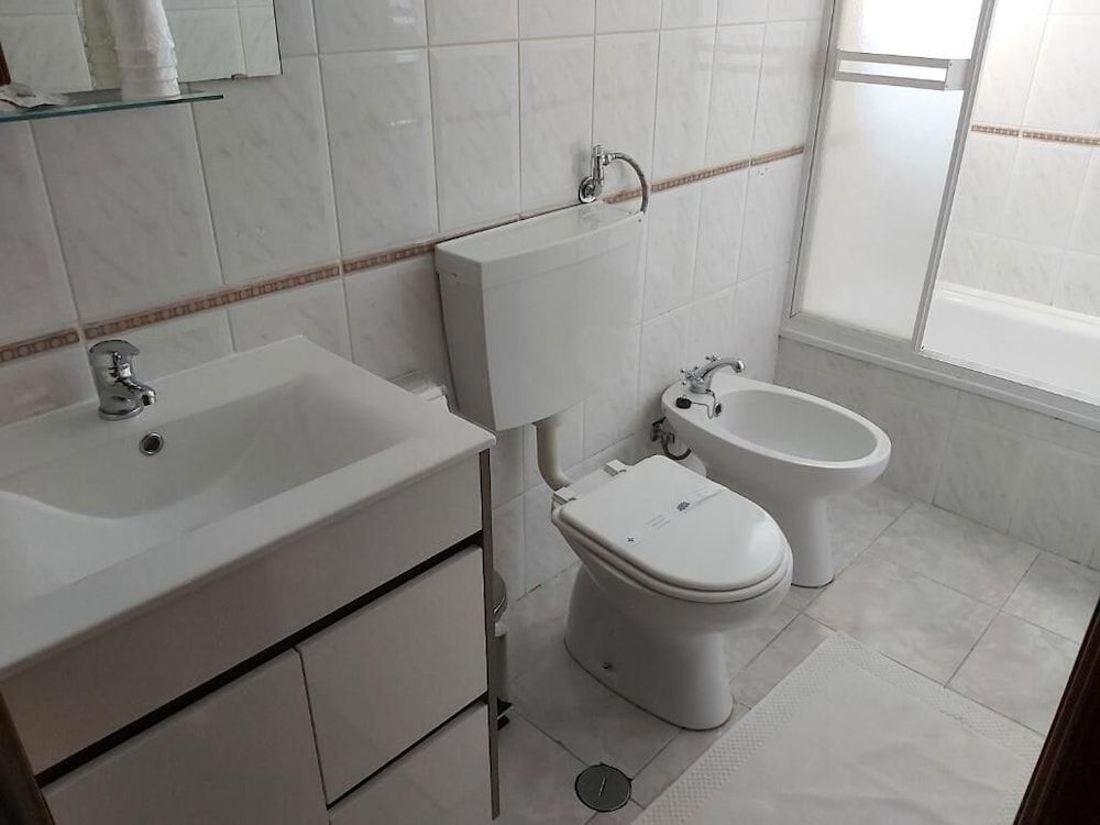 Encosta da Serra Comfort Triple Room 13