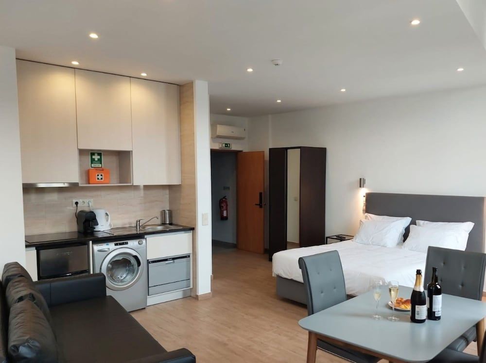 Superior Apartment