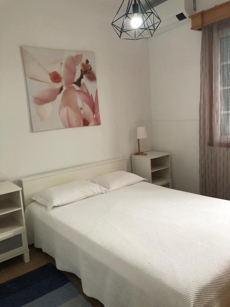 Villa, 3 Bedrooms, Balcony, Garden View