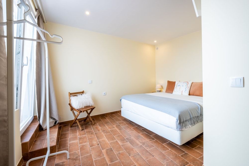 CASASUPERTUBOS ÓBIDOS Superior Room 26