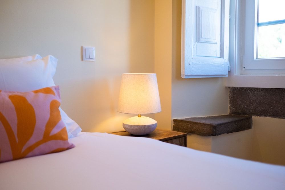 CASASUPERTUBOS ÓBIDOS Superior Room 12