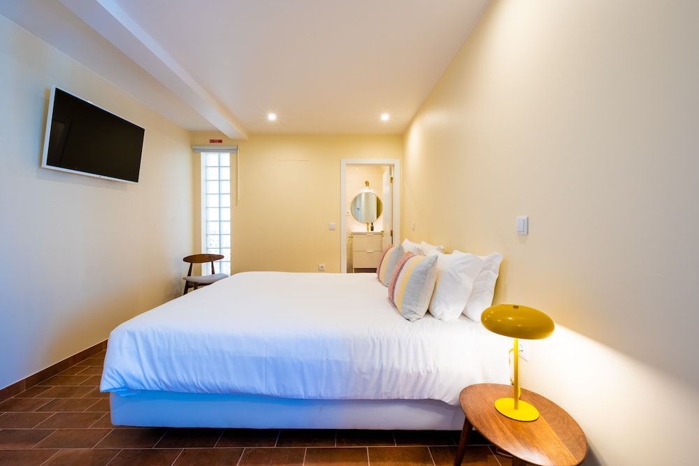 CASASUPERTUBOS ÓBIDOS Superior Room 17