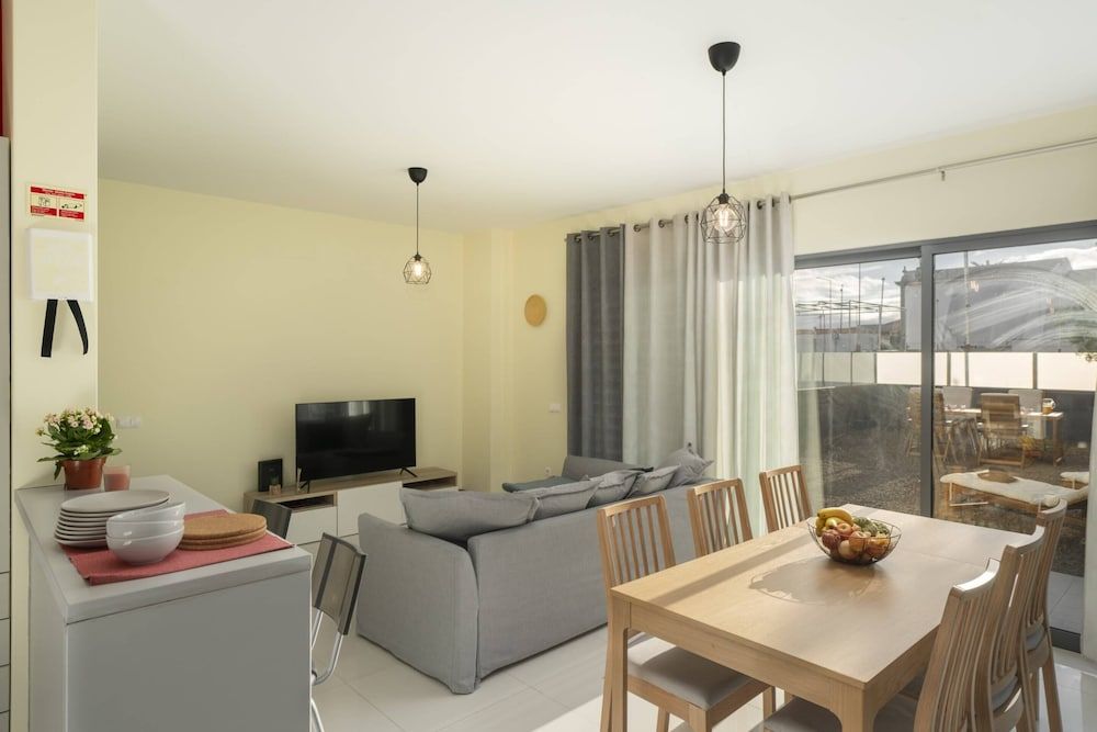 Vacation Home in Porto Santo, Villa Girassol Basic Villa 12