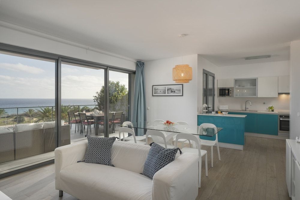 In the Heart of Porto Santo - Casa da Maresia Basic House, Sea View 13