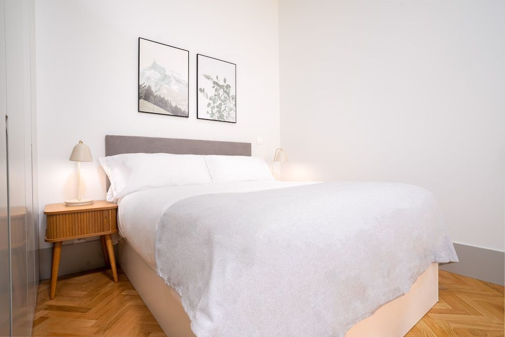 Studio with Sofa Bed