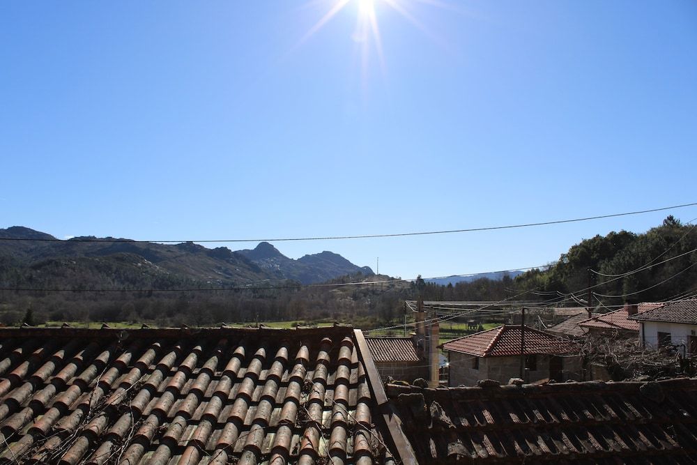 GerêsTER Traditional Cottage, 1 King Bed, Balcony, Mountain View 15