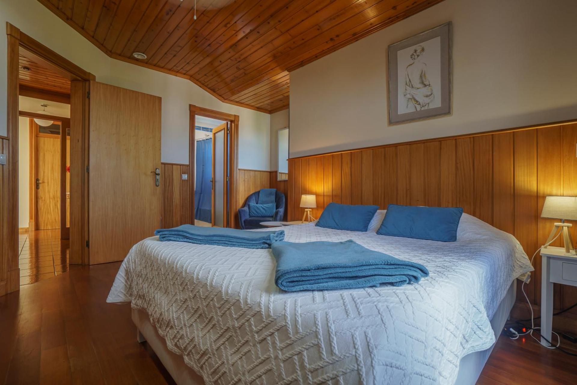 Double or Twin Room with Private Bathroom