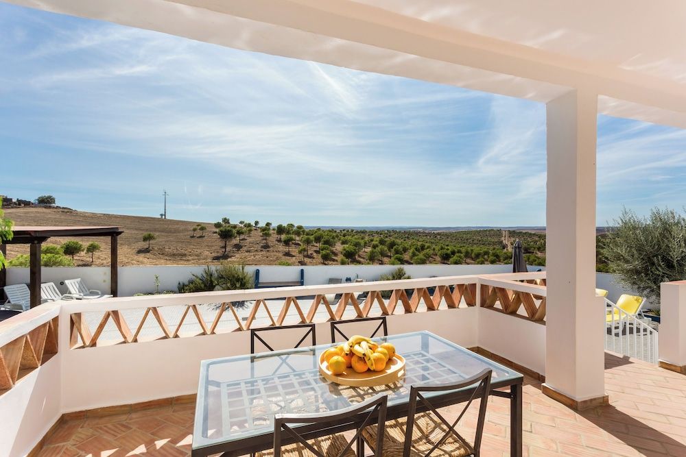 Monte da Eirinha Family Cottage 5