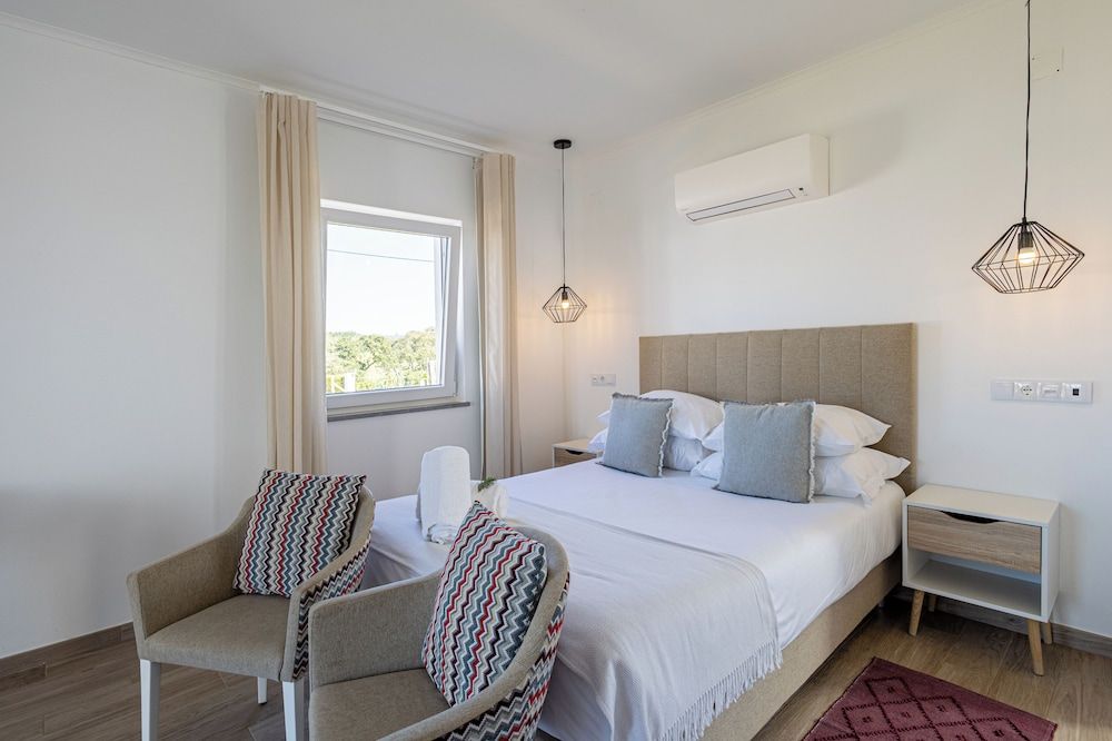 Monte do Cerro Classic Studio Suite 4