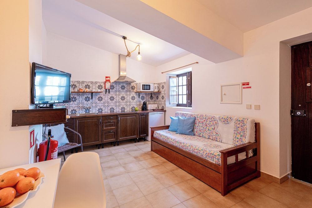 Monte do Cerro Comfort House, Garden View 3