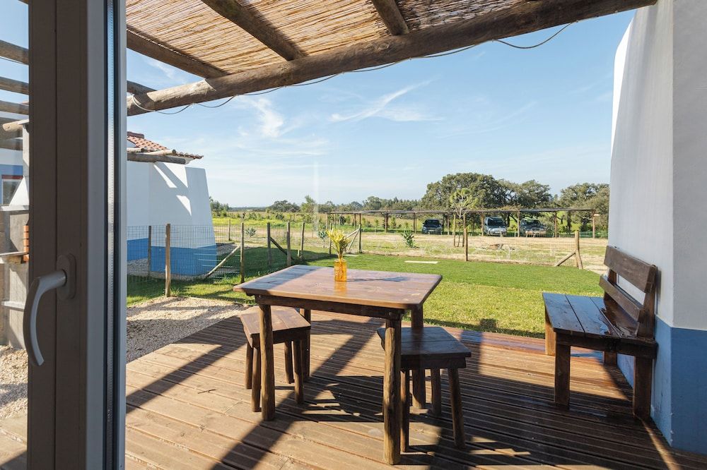 Monte do Cerro Classic Studio Suite 14