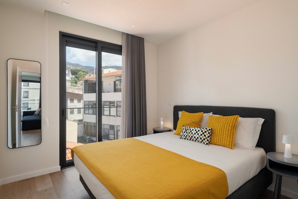 Golden City by An Island Apart Basic Apartment, Balcony 3