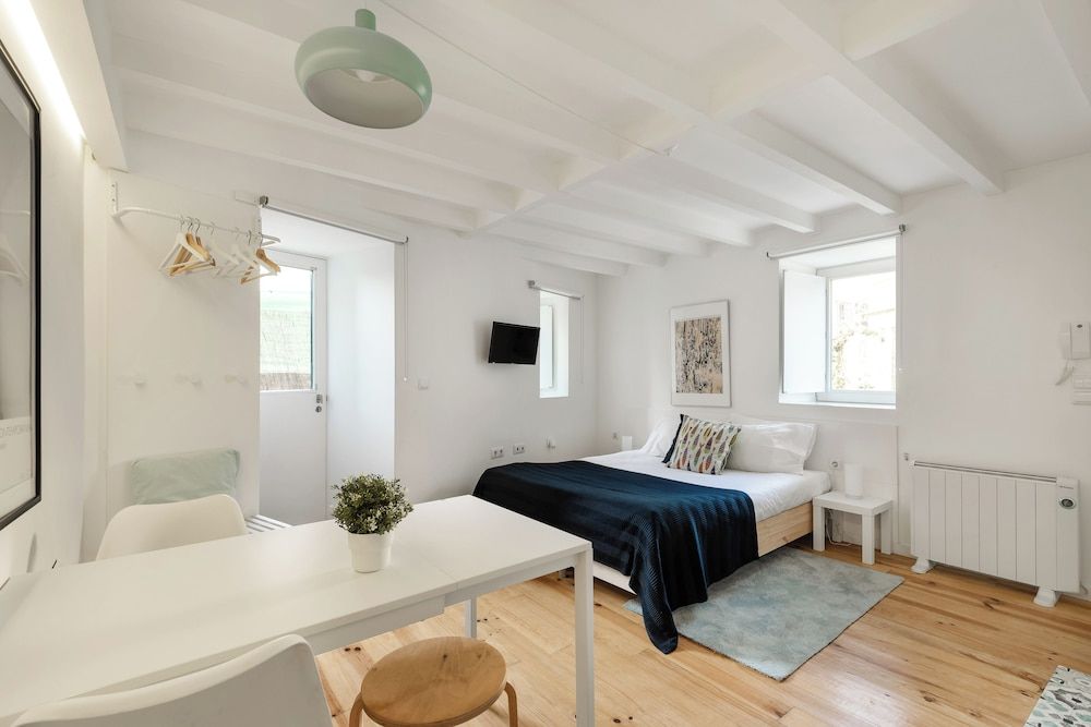 Apartment (0 Bedroom)