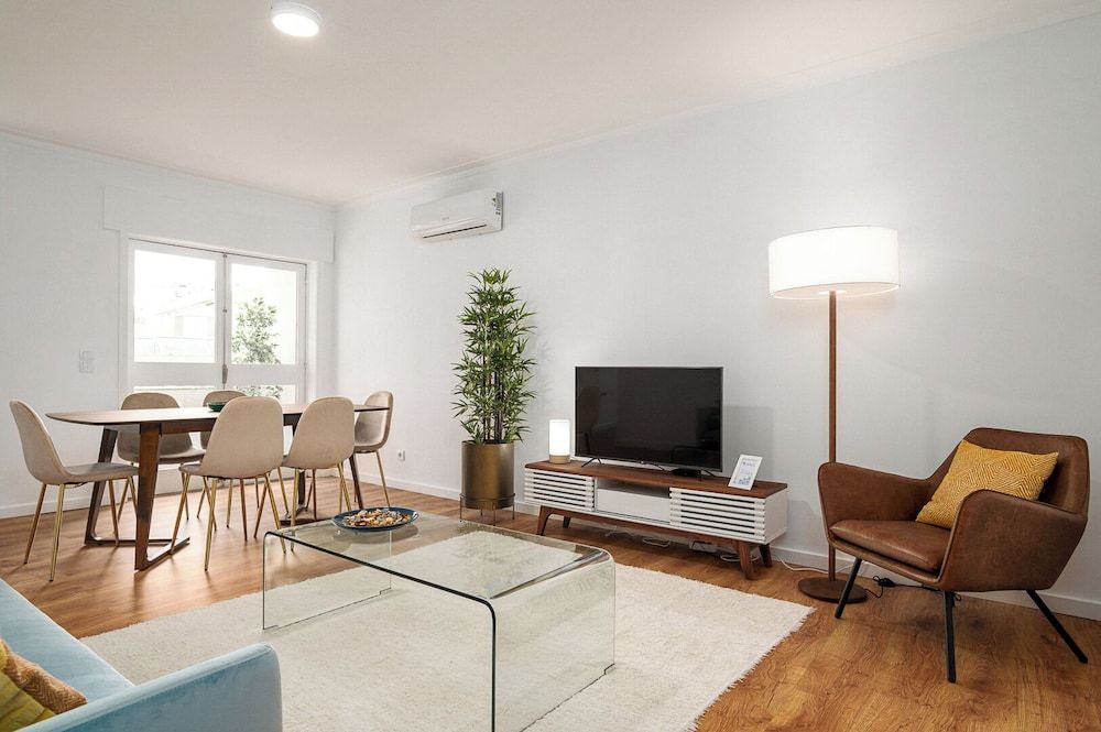 Apartment (2 Bedrooms)