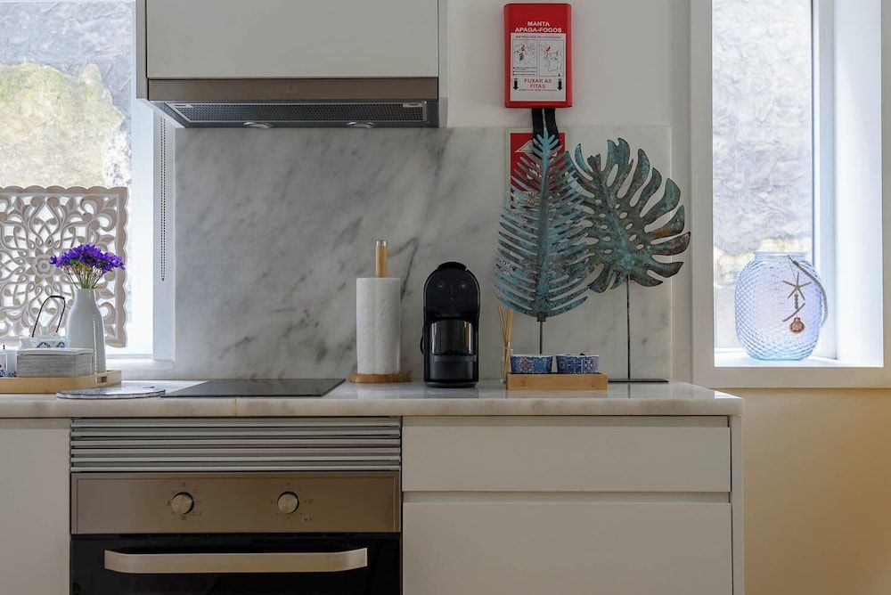 Almad3 Stylish Almada Hide-away Apartment (1 Bedroom) 3