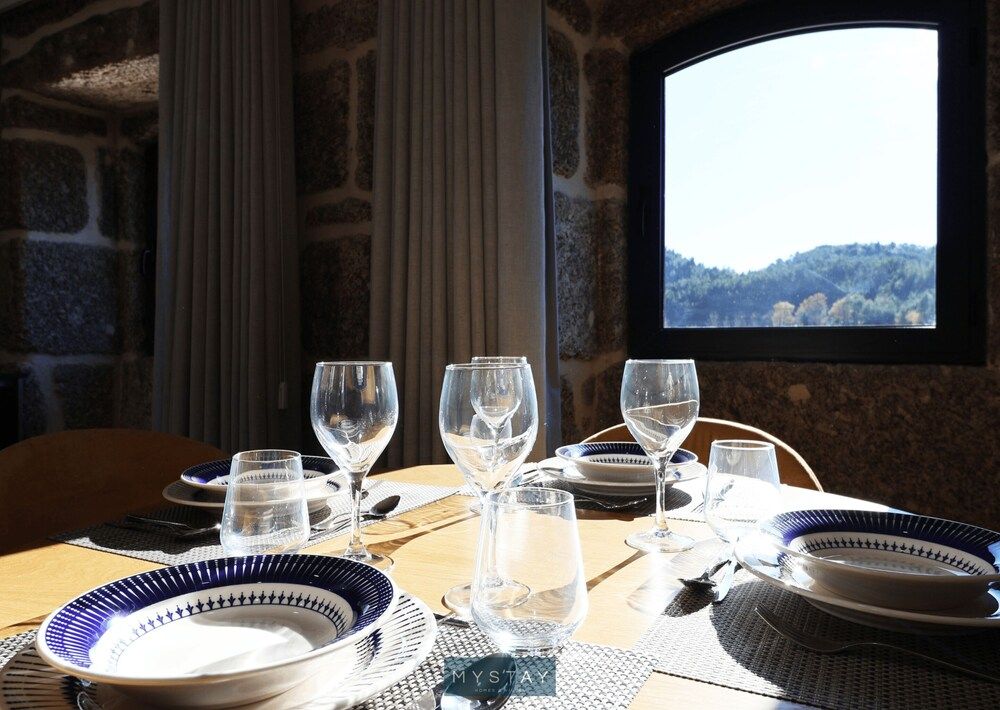 MyStay - Casa d'Henrique Exclusive Apartment, 1 Double Bed with Sofa bed 4