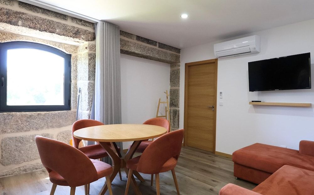 MyStay - Casa d'Henrique Exclusive Apartment, 1 Double Bed with Sofa bed 6