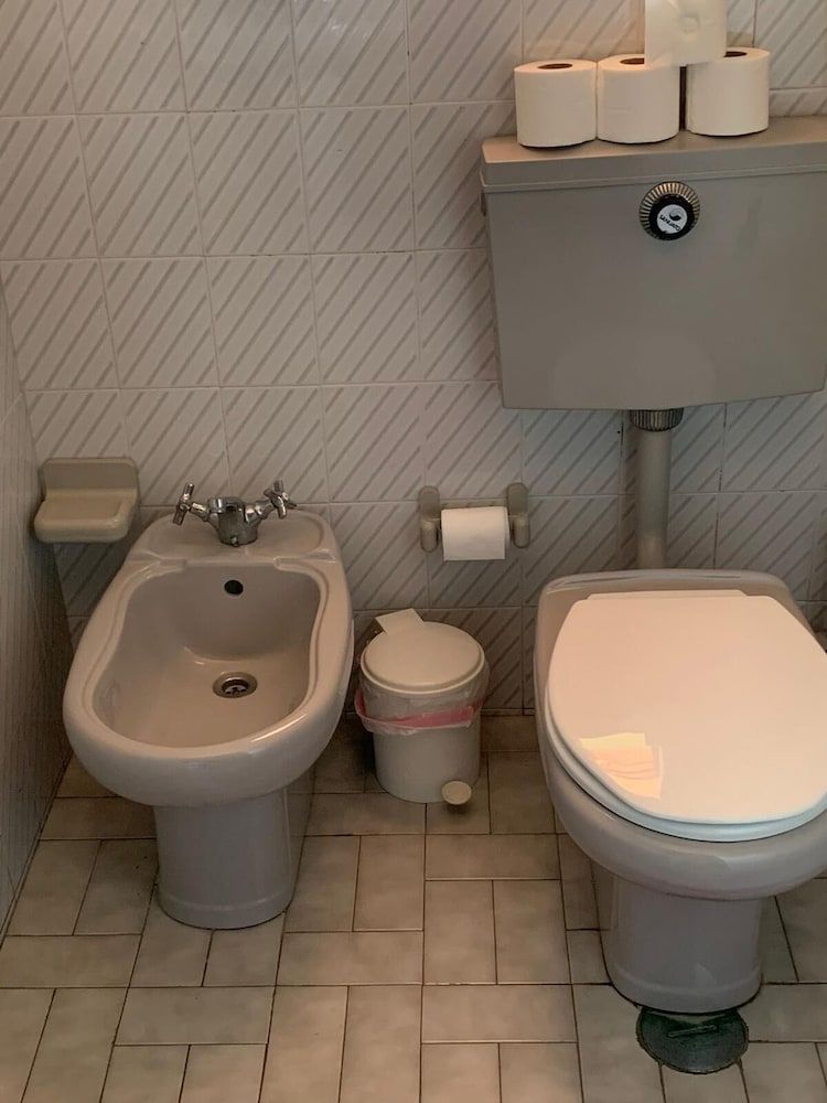 CASA AUGUSTA 5 Basic Twin Room (SUITE 18) 4