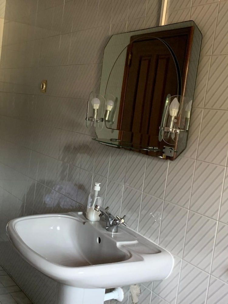 CASA AUGUSTA 5 Basic Twin Room (SUITE 18) 6