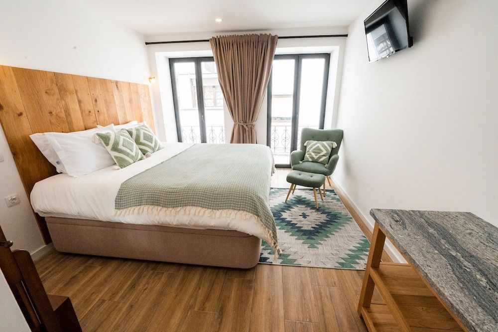 Mira D'Ouro Serta Luxury Apartment 3