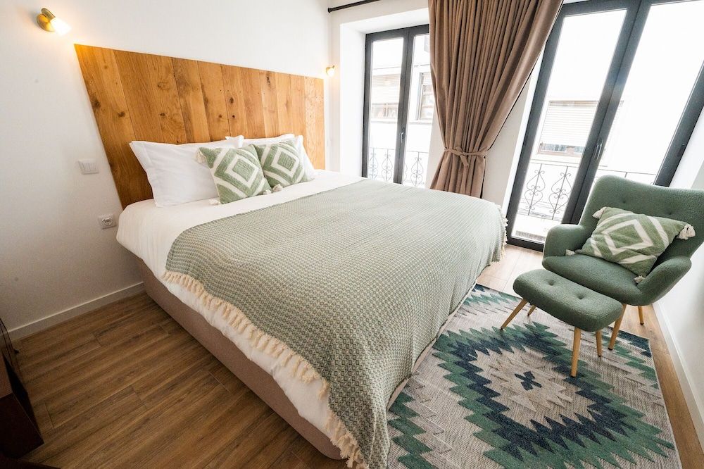 Mira D'Ouro Serta Luxury Apartment 4