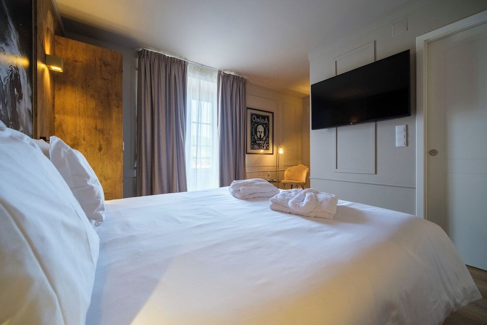 Azores Book Hotel Deluxe Double or Twin Room 3