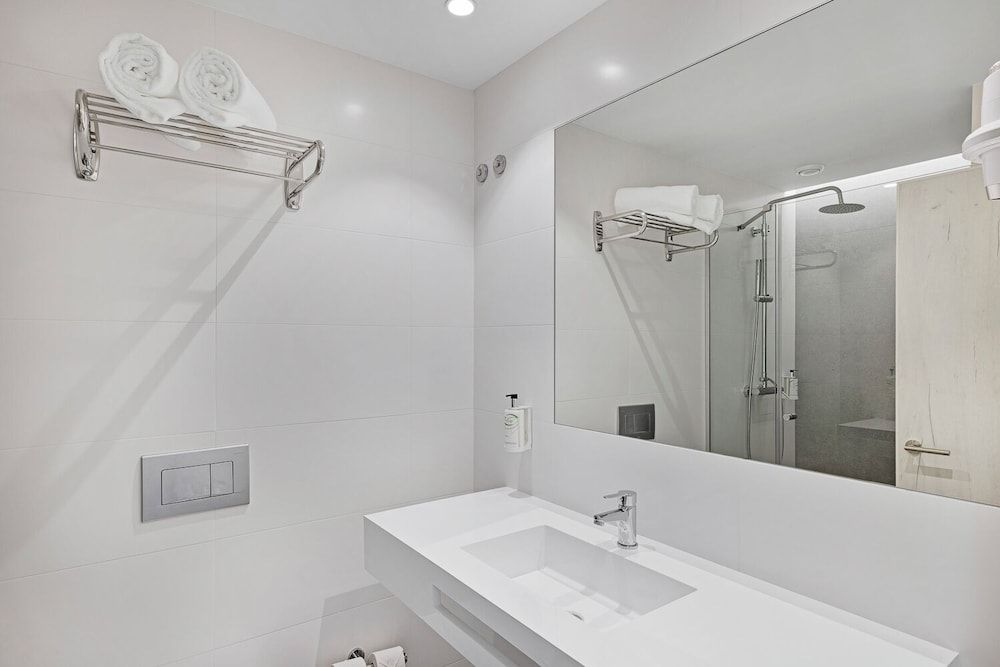 B&B Hotel Leiria Fatima Double Room 4