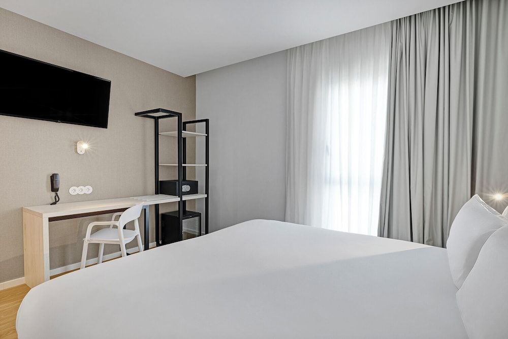 B&B Hotel Leiria Fatima Superior Double Room 2