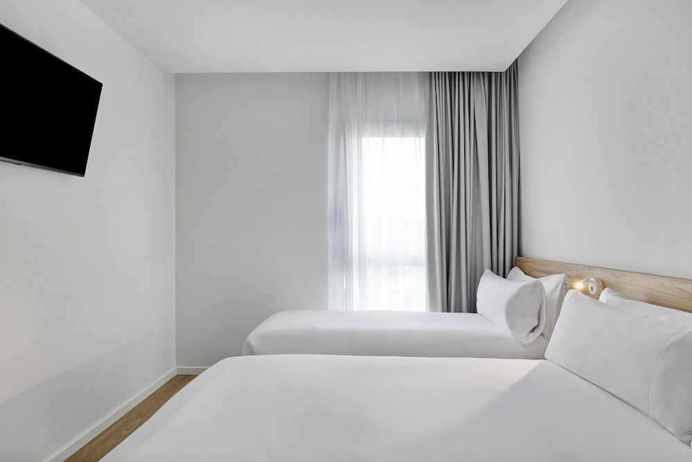 B&B Hotel Leiria Fatima Triple Room 2