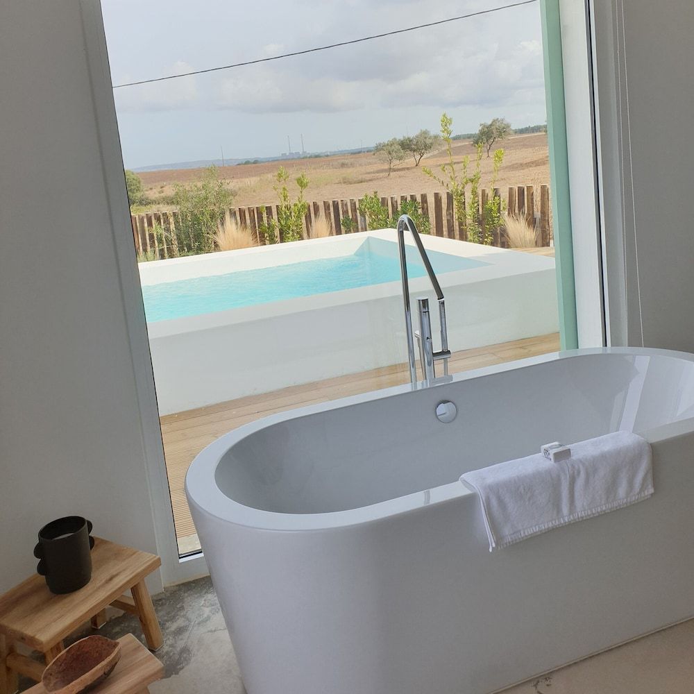 Casa Calmar Superior Cottage, 1 Bedroom, Private Pool, Beachside 2