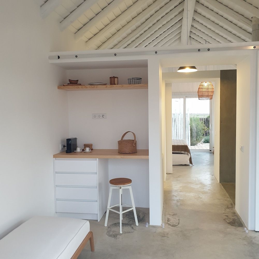 Casa Calmar Superior Cottage, 1 Bedroom, Private Pool, Beachside 12