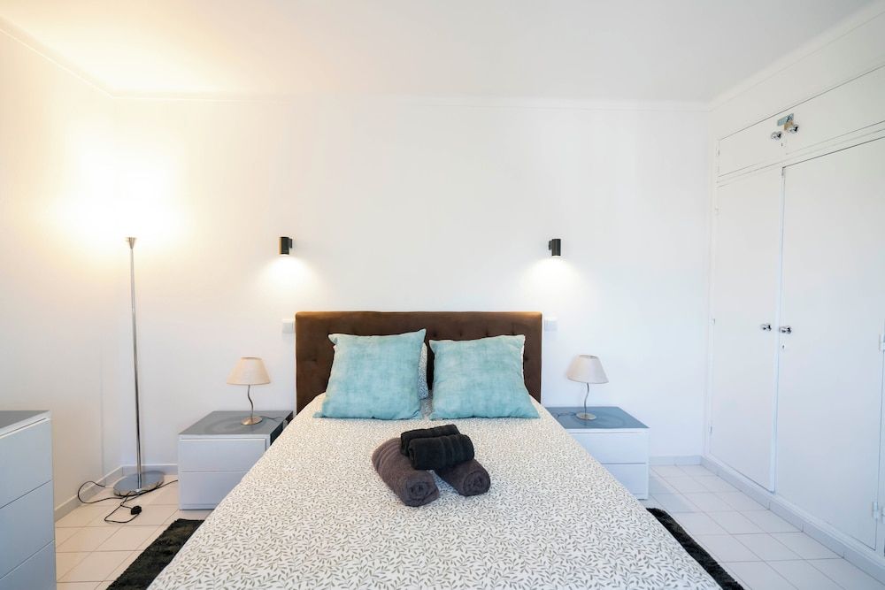 Albufeira apartment suite Velamar Comfort Apartment, Ocean View 3