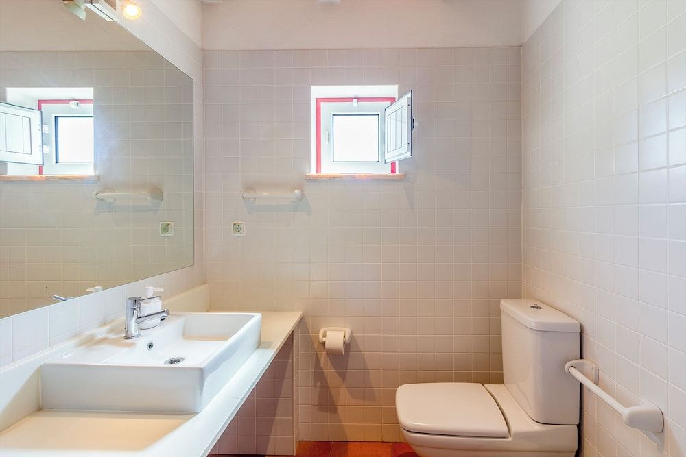 Casa Nook Arrifana Deluxe Double Room, Pool View 10