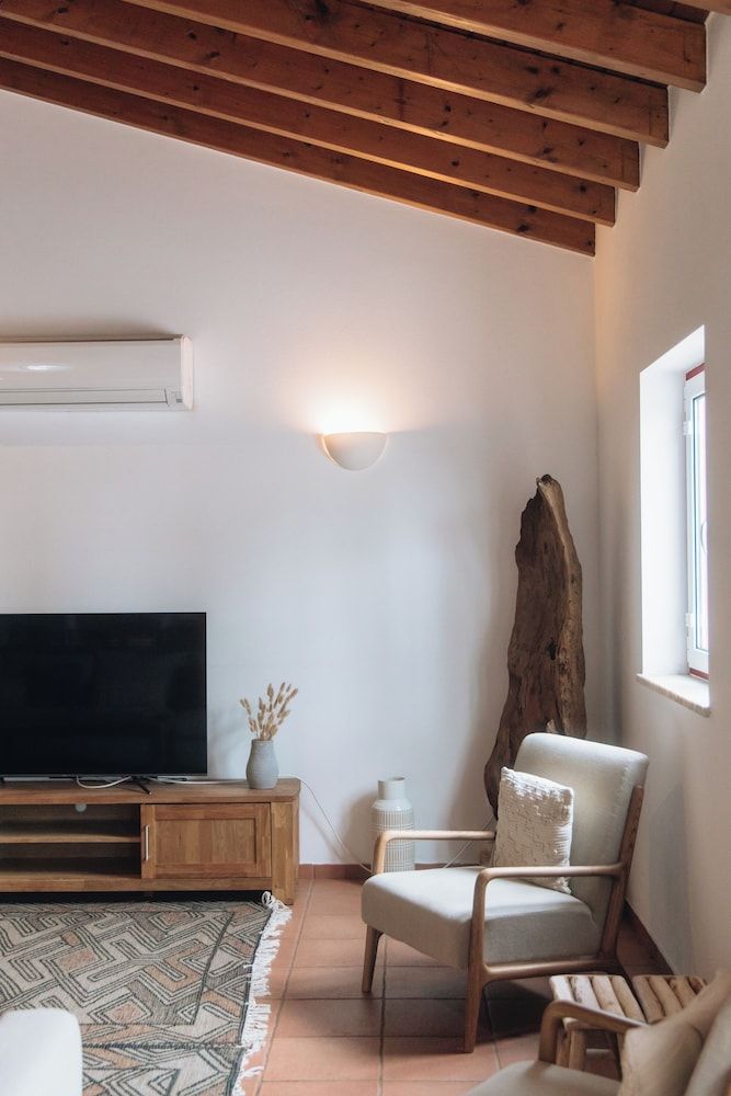 Casa Nook Arrifana Superior Double Room, Pool View 12