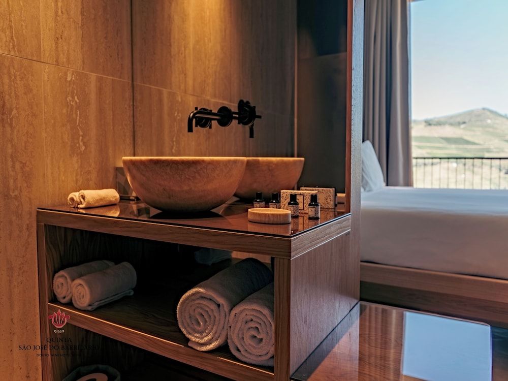 Quinta São José do Barrilario Superior Double Room, Vineyard View 9