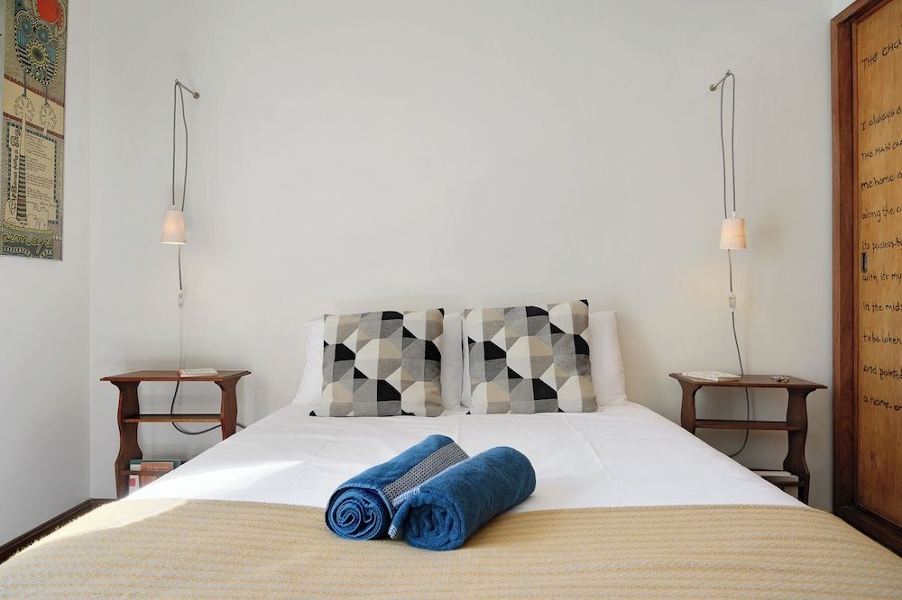 VIC Aveiro Arts House Standard Room, 1 Double Bed, Non Smoking, Courtyard View 2