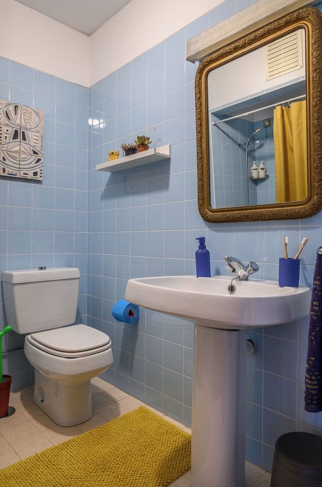 VIC Aveiro Arts House Standard Room, 1 Double Bed, Non Smoking, Courtyard View 15