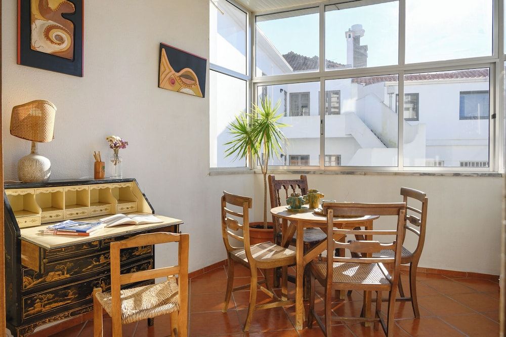 VIC Aveiro Arts House Standard Room, 1 Double Bed, Non Smoking, Courtyard View 10