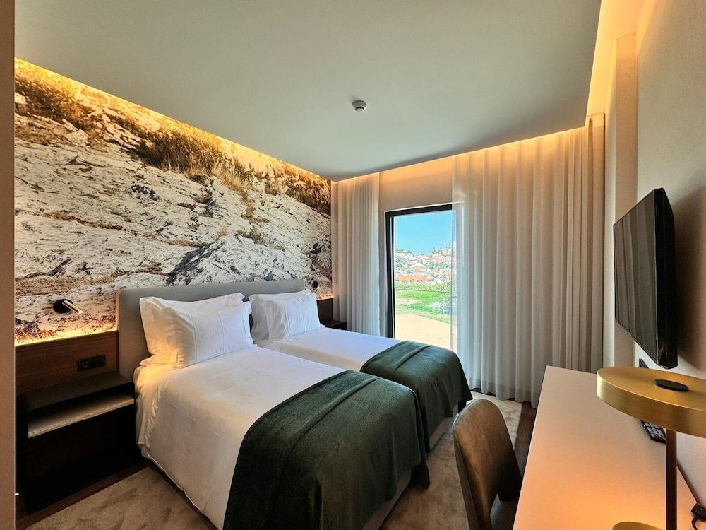 Dolinas Climbing Hotel Twin Room, Non Smoking 3